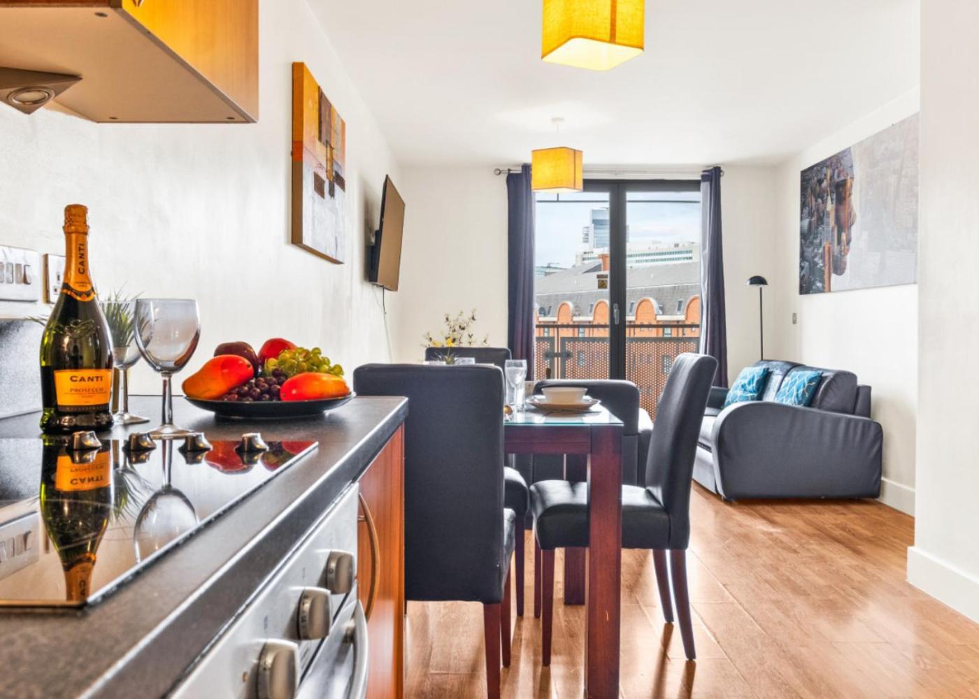 Chinatown - One Bed - Balcony - Secure Parking - Fast Wifi - Birmingham City Centre - 49A Eksteriør bilde